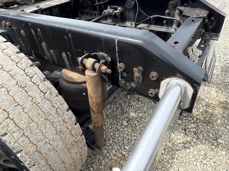 2019-kenworth-t680-image-38