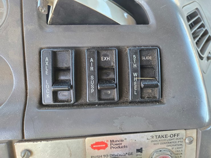 1999-caterpillar-c12-image-99