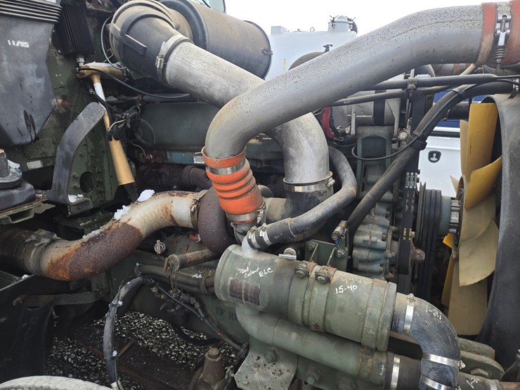 1992-massey-ferguson-8-image-54