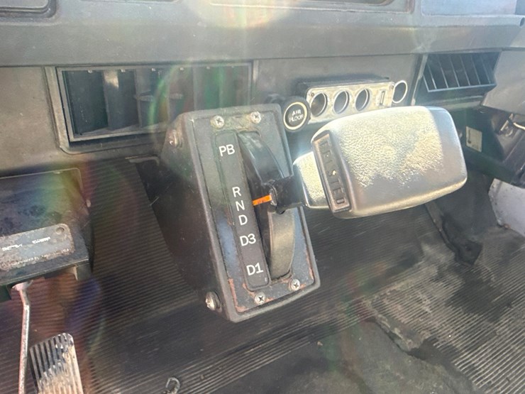 2000-international-4700-image-36