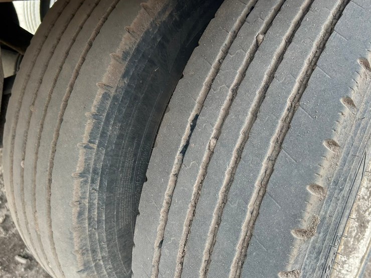 2000-wilkens-walking-floor-image-50