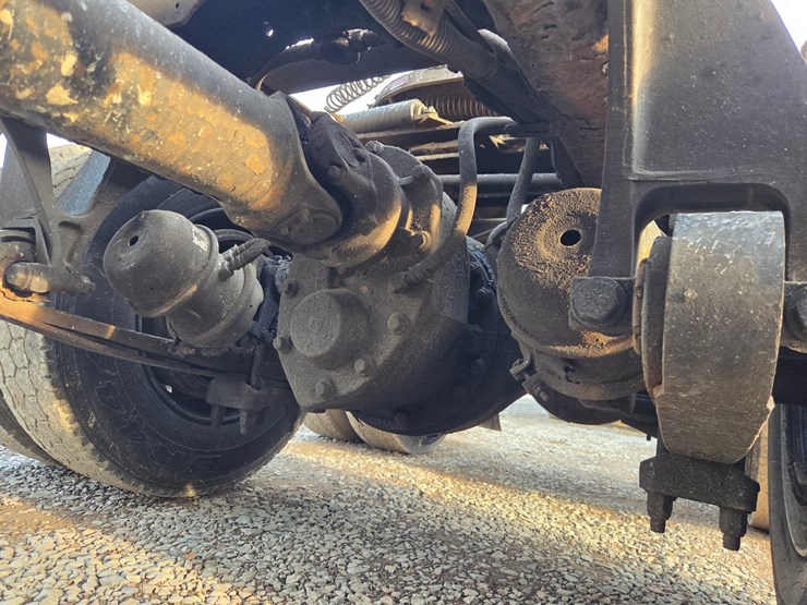 2013-international-prostar-image-37