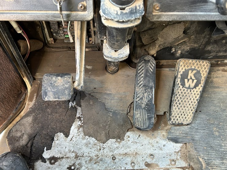 1994-kenworth-t800-image-75