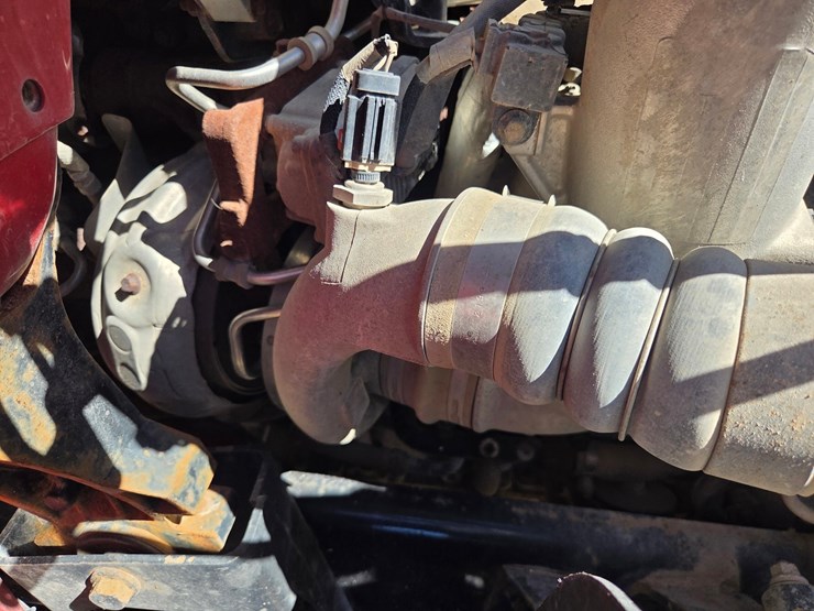 2019-international-hv613-image-71