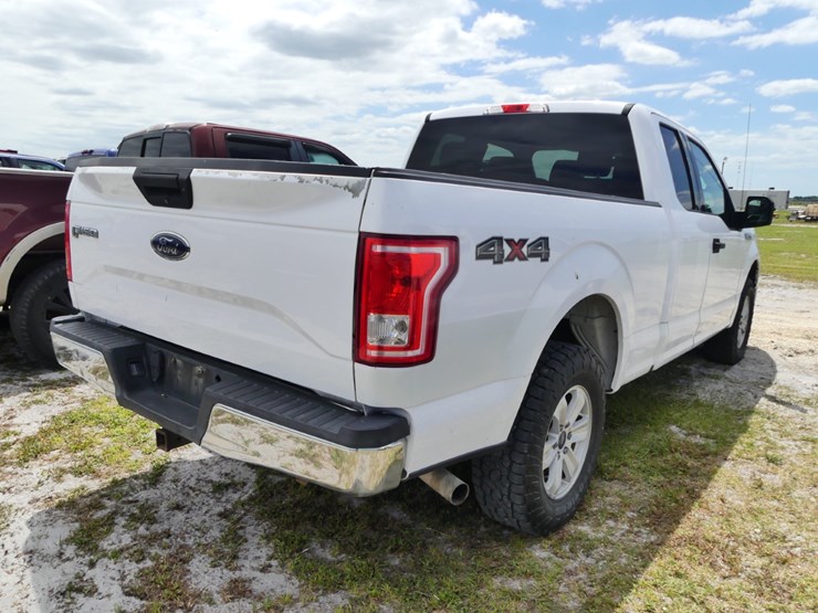 2017-ford-f150-xlt-image-3