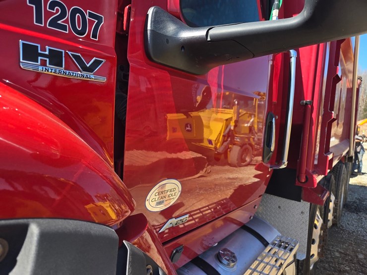 2019-international-hv613-image-17