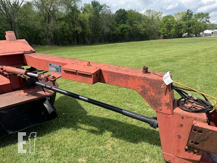 new-holland-1411-image-3