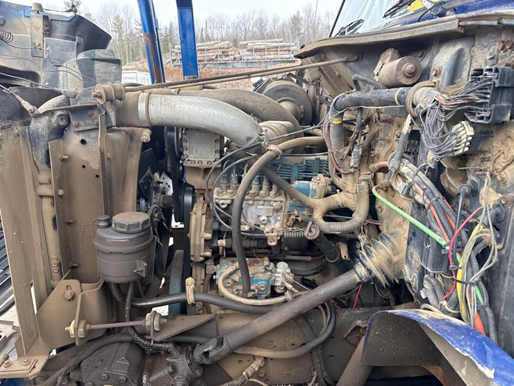 1999-international-4900-image-12