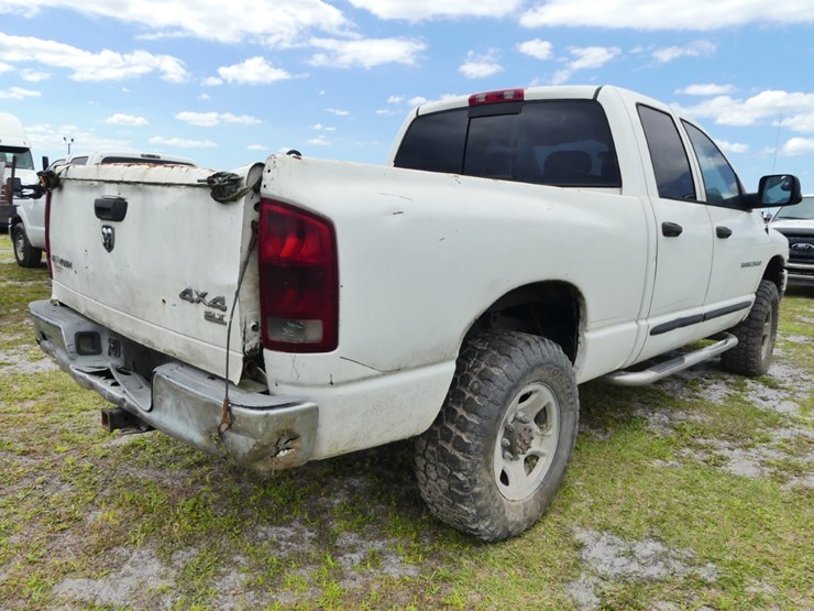2005-dodge-ram-2500-image-3