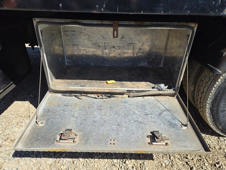 1999-caterpillar-c12-image-21