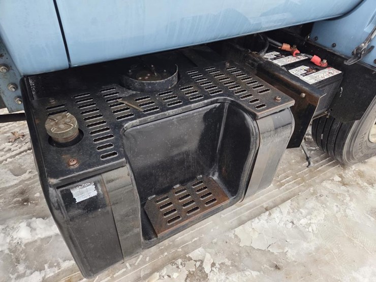 1999-caterpillar-3126-image-17