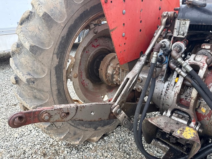 massey-ferguson-265-image-48