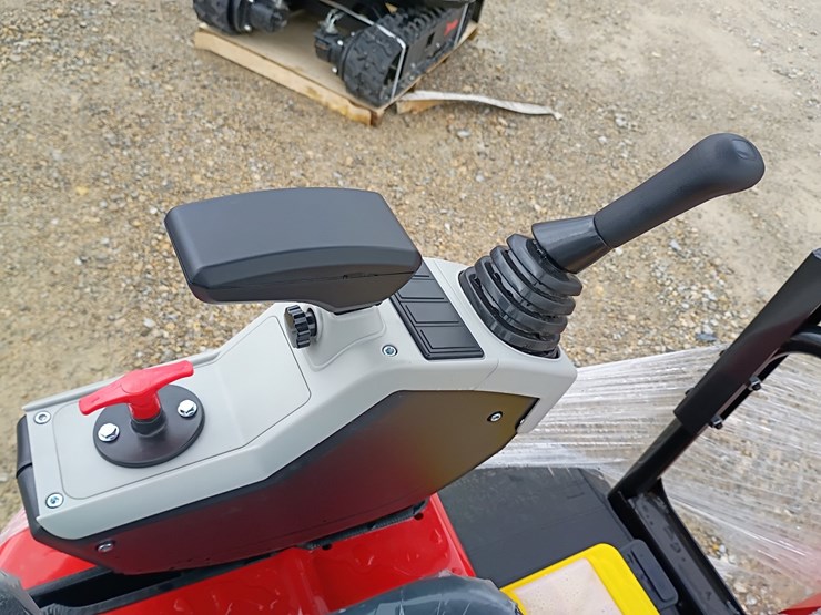 #l19-001-•-2026-tpm-16h-mini-excavator-image-14