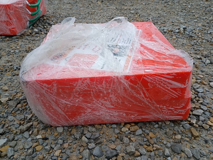 #l19-037-•-4--tpm-outrigger-pads-image-5