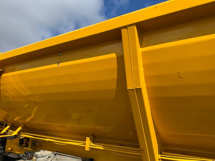 2009-international-workstar-7500-image-44