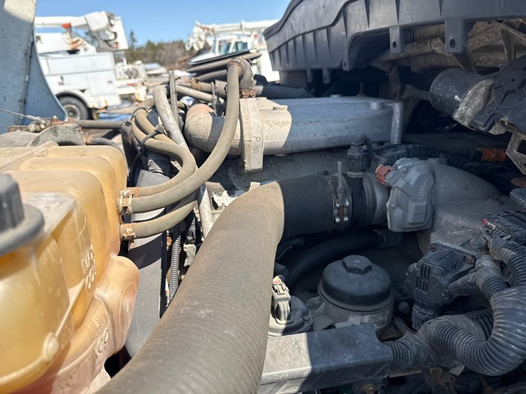 2014-international-4300-sba-image-15