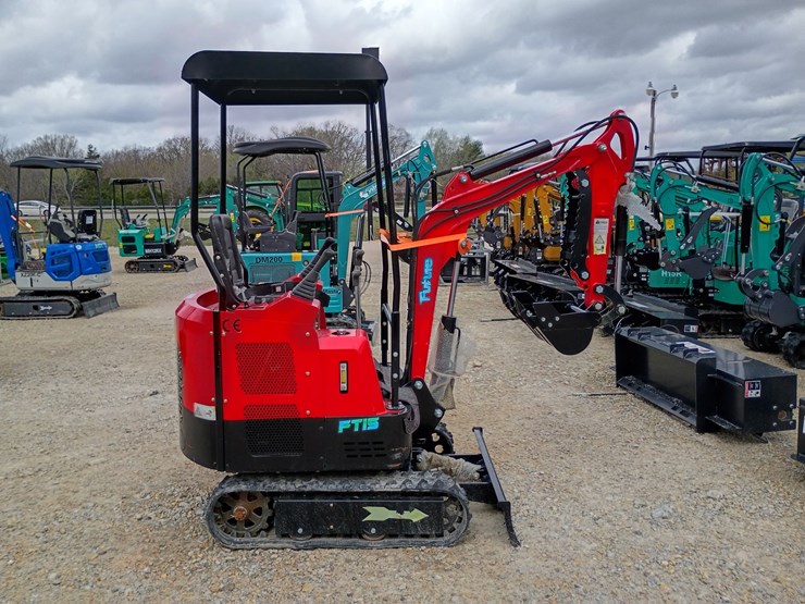 #24165-•-2025-future-ft15-mini-excavator-image-5
