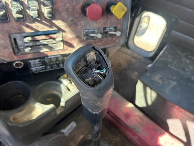 1998-international-9200-image-57