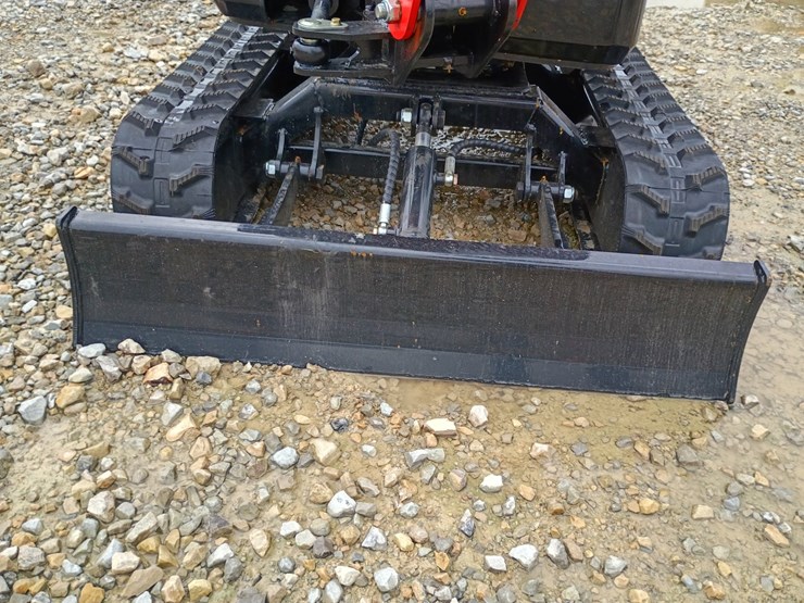 #l19-008-•-2026-tpm-18bs-mini-excavator-image-9