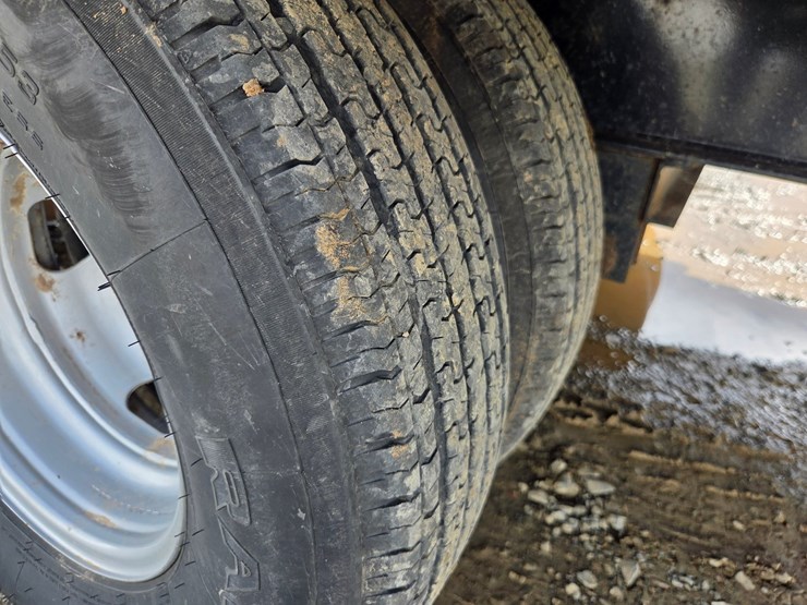 2024-massey-ferguson-8-image-46