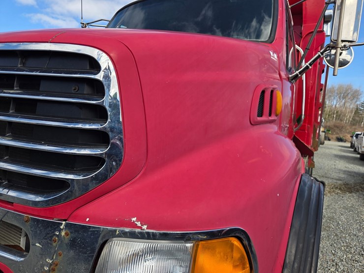 2005-massey-ferguson-8-image-12