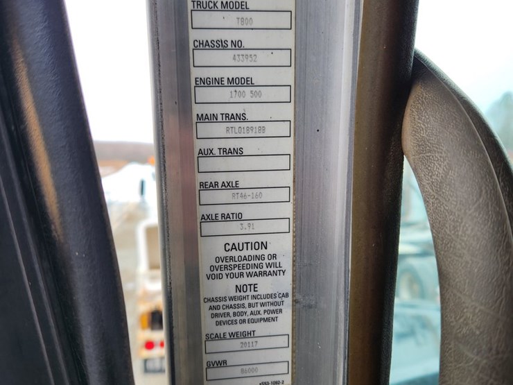 2014-kenworth-t800-image-66