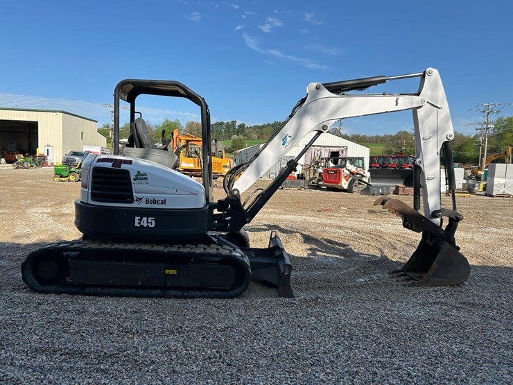 bobcat-e45-image-5