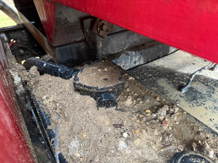 1980-international-8-image-20