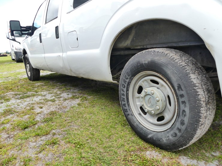 2012-ford-f250-xl-image-7