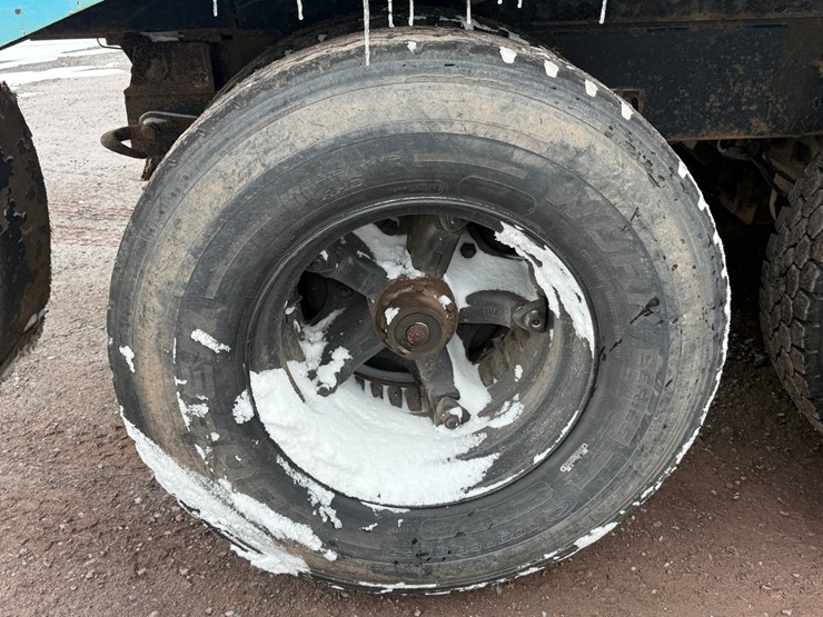 #1056-•-1989-mack-quad-axle-dump-truck-image-69