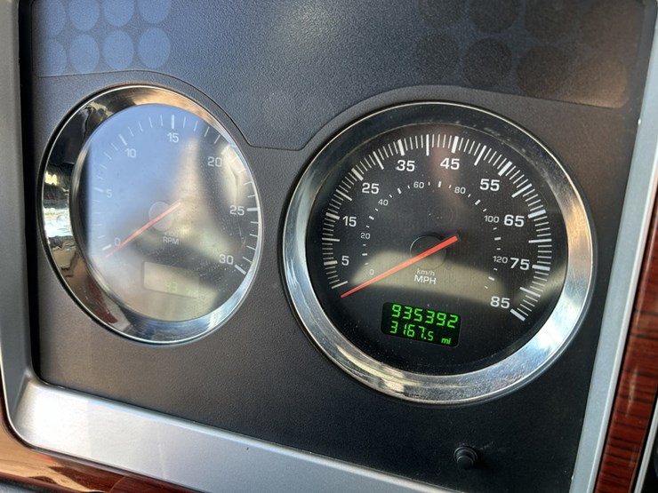 2006-kenworth-t800b-image-68