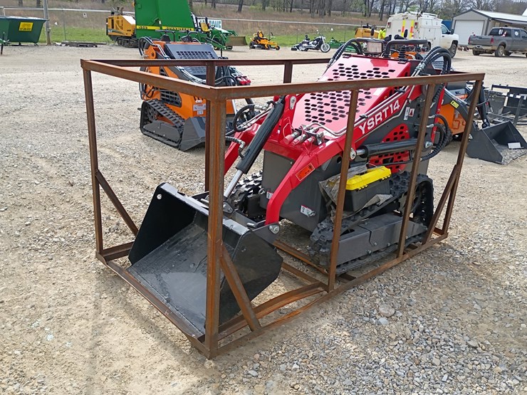 #23945-•-2025-agt-ysrt14-mini-skid-steer-image-8