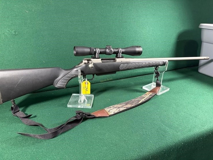 thompson-center-arms-300-win-mag-rifle-image-6