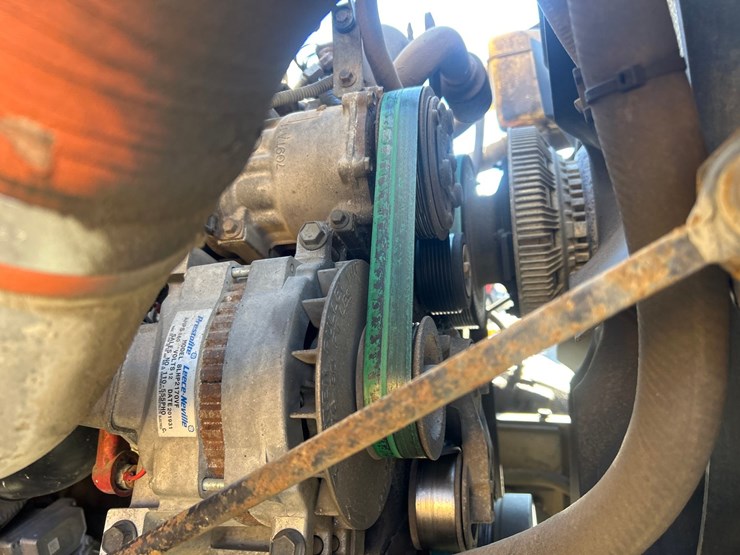 2006-international-7400-image-42