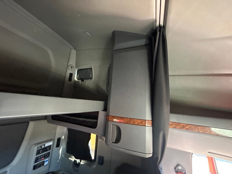 2019-international-lt-image-71