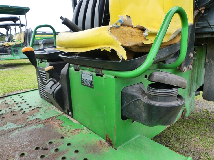 john-deere-tx-4x2-image-10