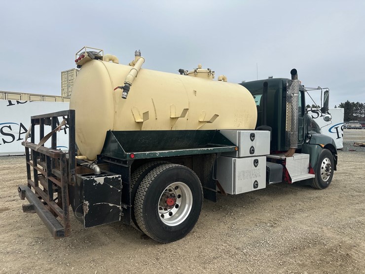 2008-kenworth-t370-image-5