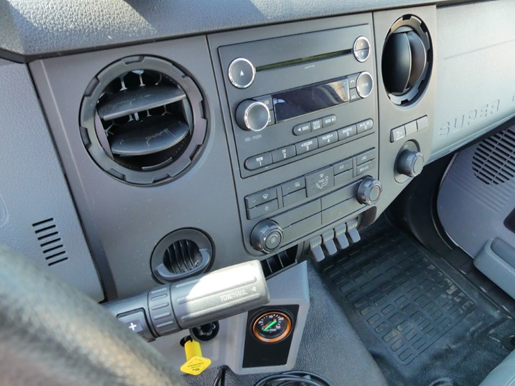 2019-ford-f750-image-12