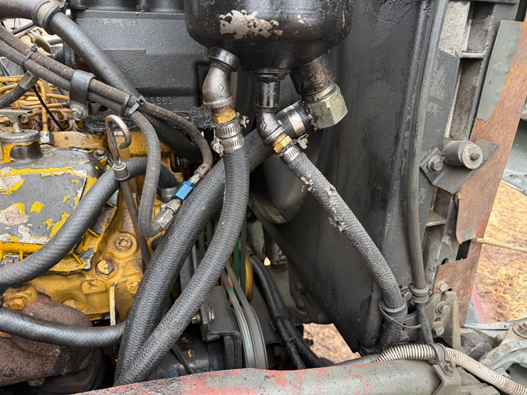 1984-mack-dm492s-image-22