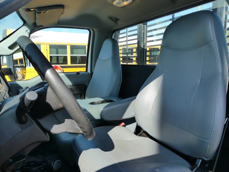 2019-ford-f750-image-9