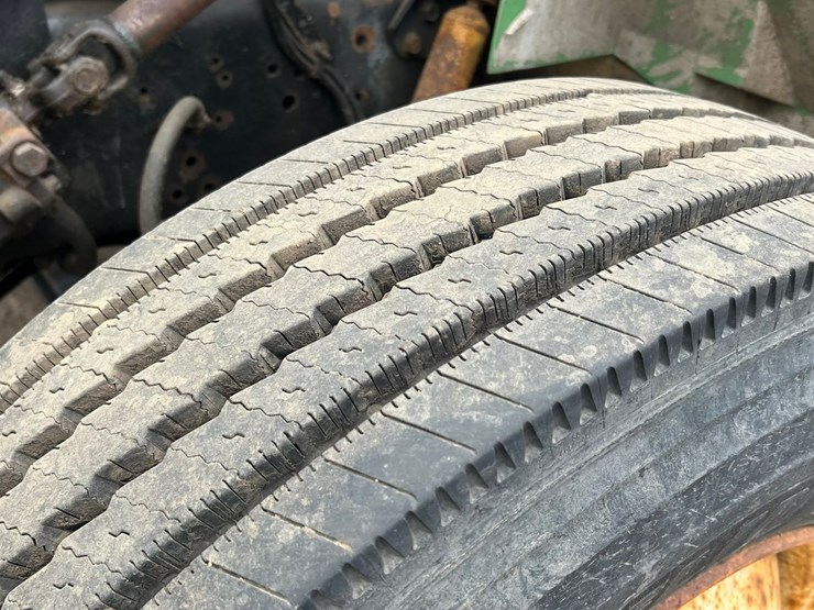 1996-international-4700-image-77