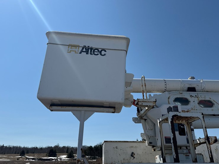 2014-international-4300-sba-image-36