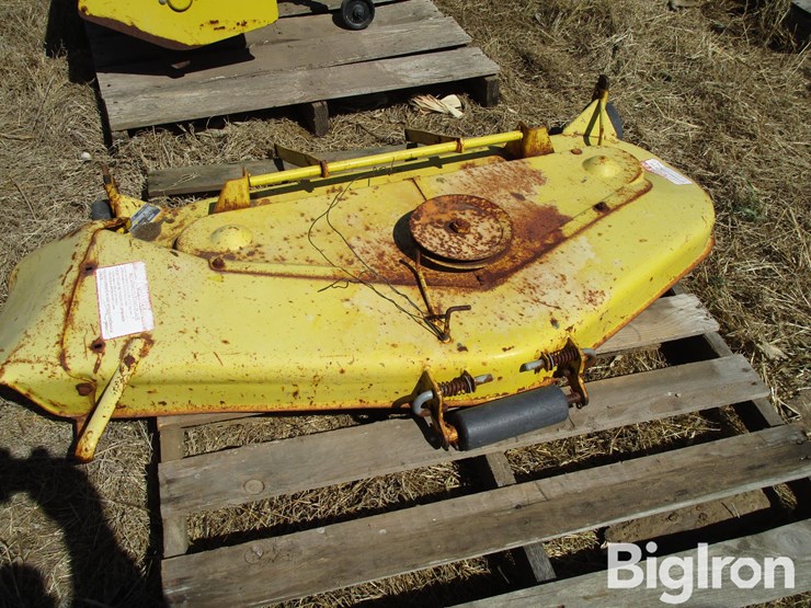 john-deere-h048l-mower-deck-&-3260-roto-tiller-image-17