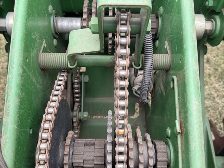 1997-john-deere-1770-image-19