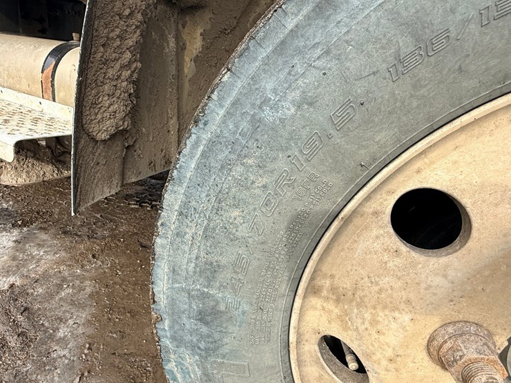 2004-caterpillar-c7-image-61