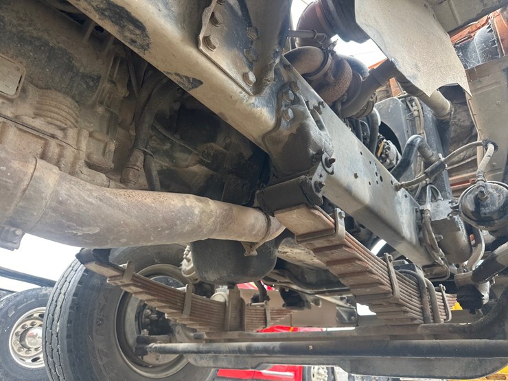 1997-massey-ferguson-8-image-56