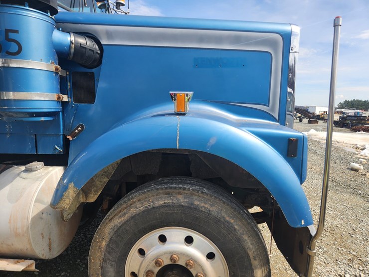 1985-kenworth-w900-image-23