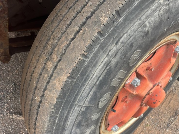 #1148-•-1980-gmc-v-8-fire-truck-image-93