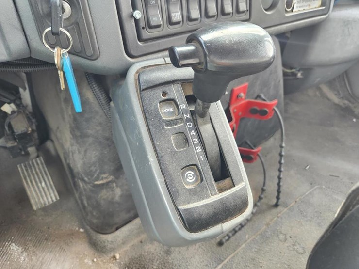 2003-international-durastar-4300-image-72