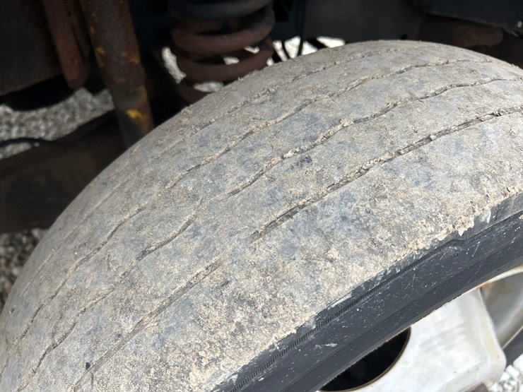 2008-ford-f550-xl-image-54